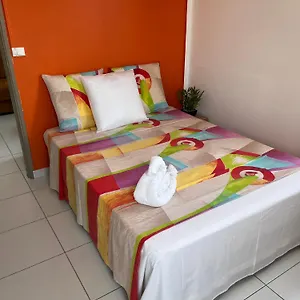 Republique Lounge Appartement